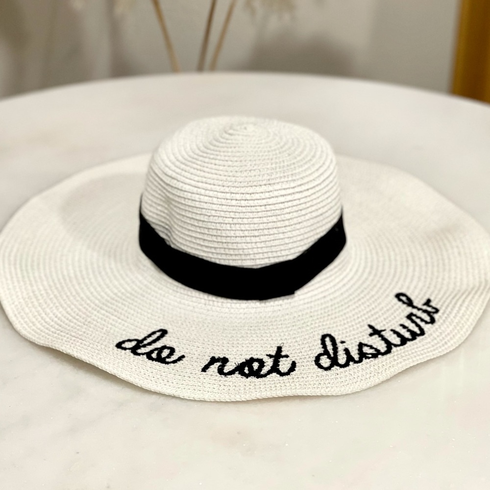 White Beach Hat Do Not Disturb